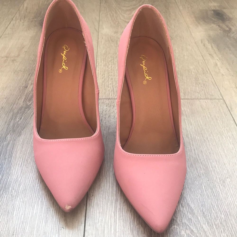 Pink heels